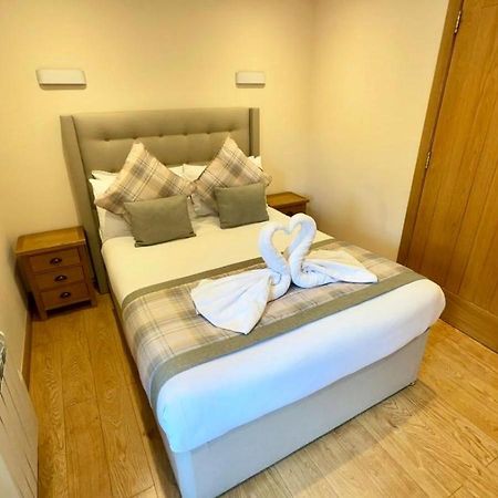 Waverley Inn Holiday Apartments Inverness Bagian luar foto