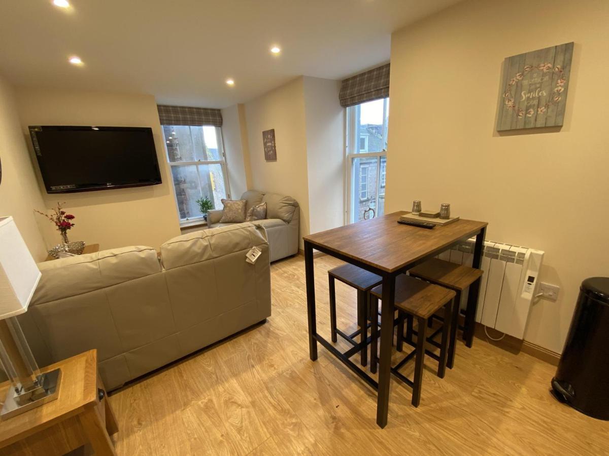 Waverley Inn Holiday Apartments Inverness Bagian luar foto