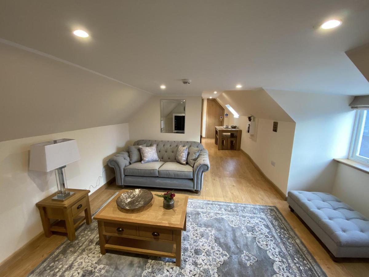 Waverley Inn Holiday Apartments Inverness Bagian luar foto