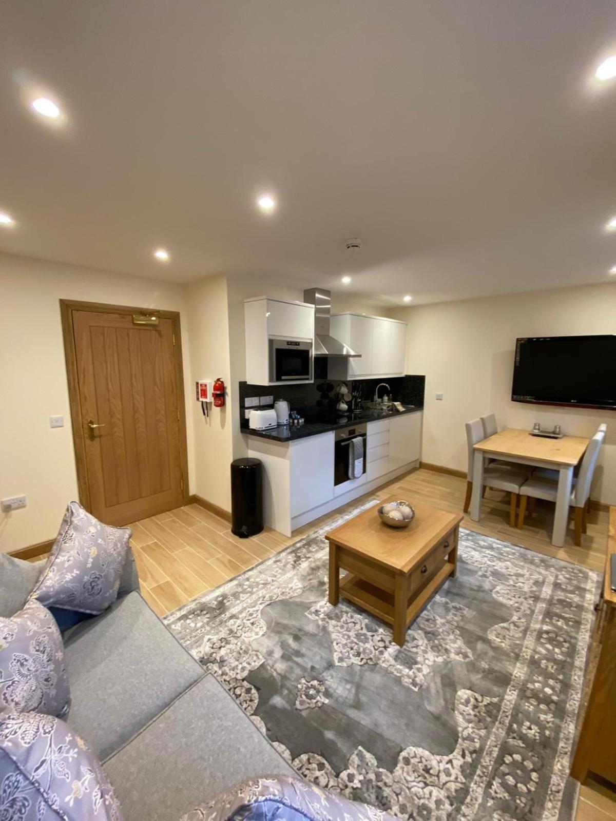 Waverley Inn Holiday Apartments Inverness Ruang foto