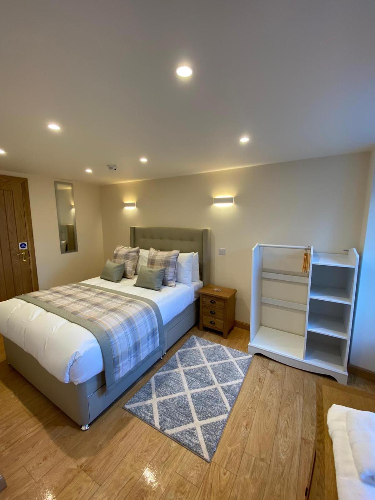 Waverley Inn Holiday Apartments Inverness Ruang foto