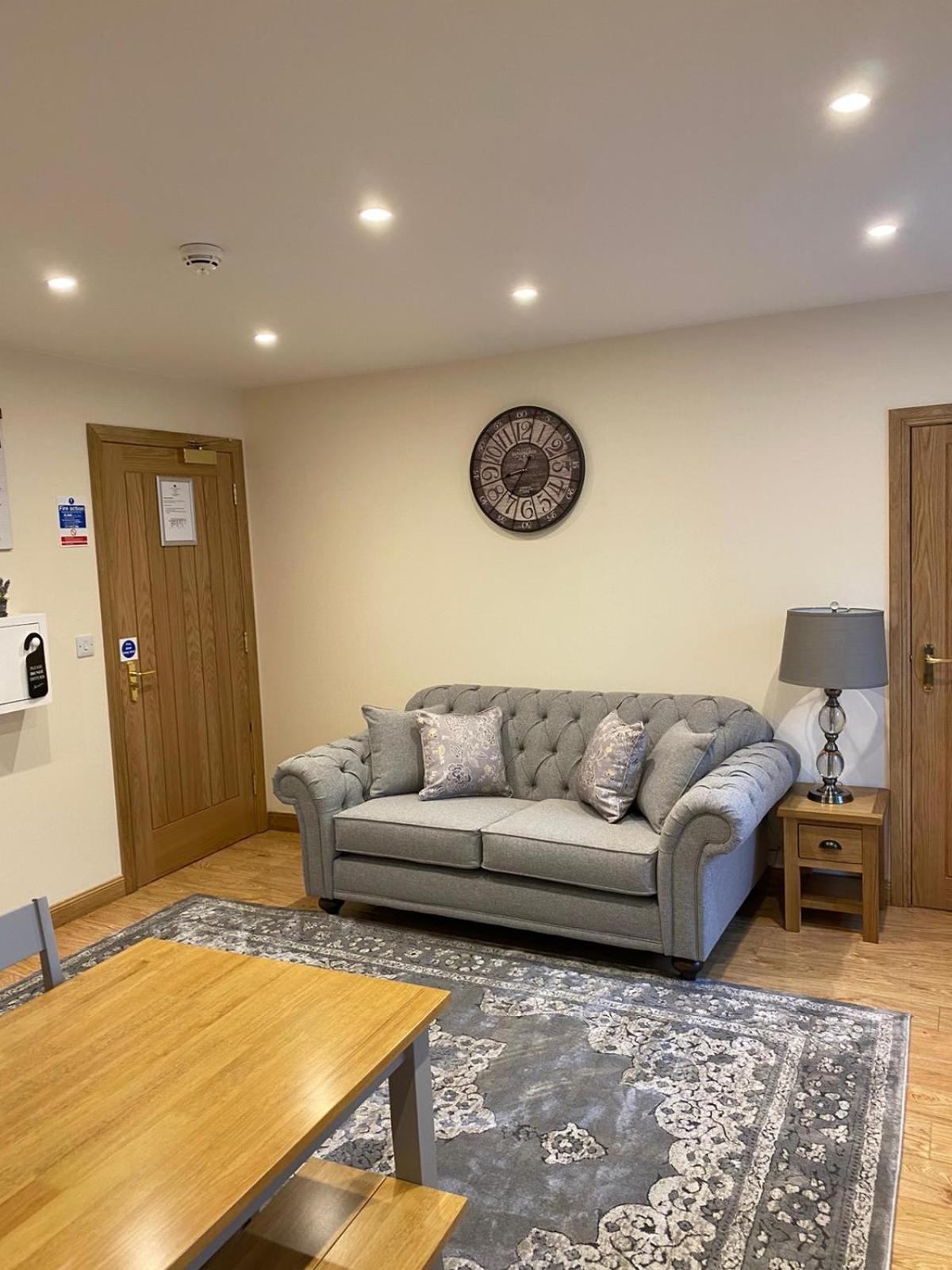 Waverley Inn Holiday Apartments Inverness Ruang foto