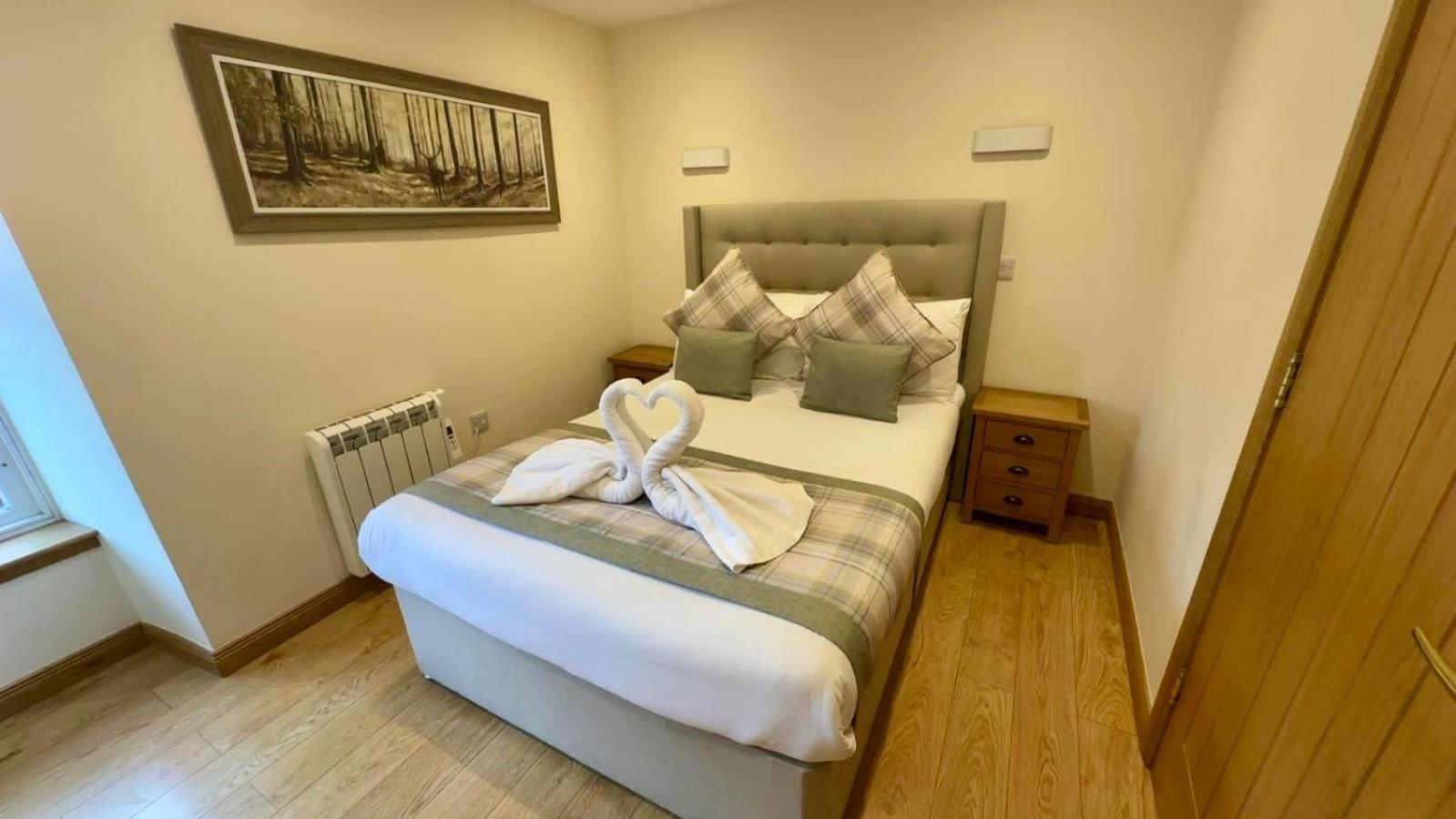 Waverley Inn Holiday Apartments Inverness Bagian luar foto